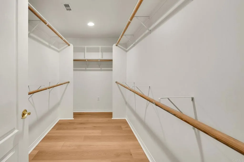 https://cdn.realtyfeed.com/cdn/127/306779491/e62afcd6b6ba67a926bdedbbc666e38d.webp