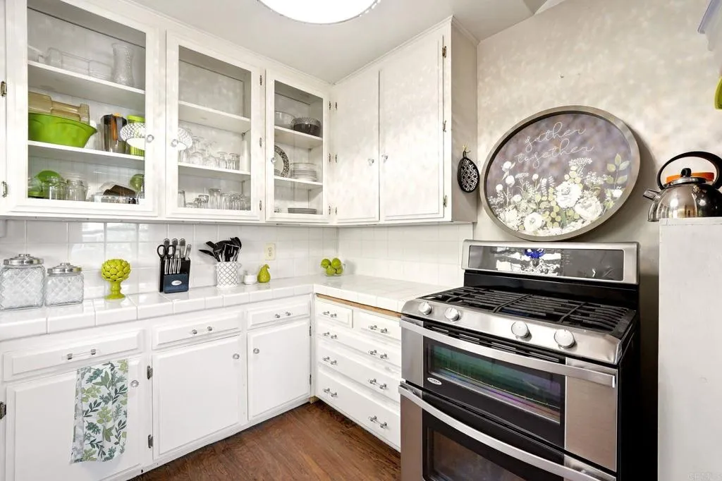https://cdn.realtyfeed.com/cdn/127/306779531/de904d210321a8a86476309f6a3cc4bc.webp