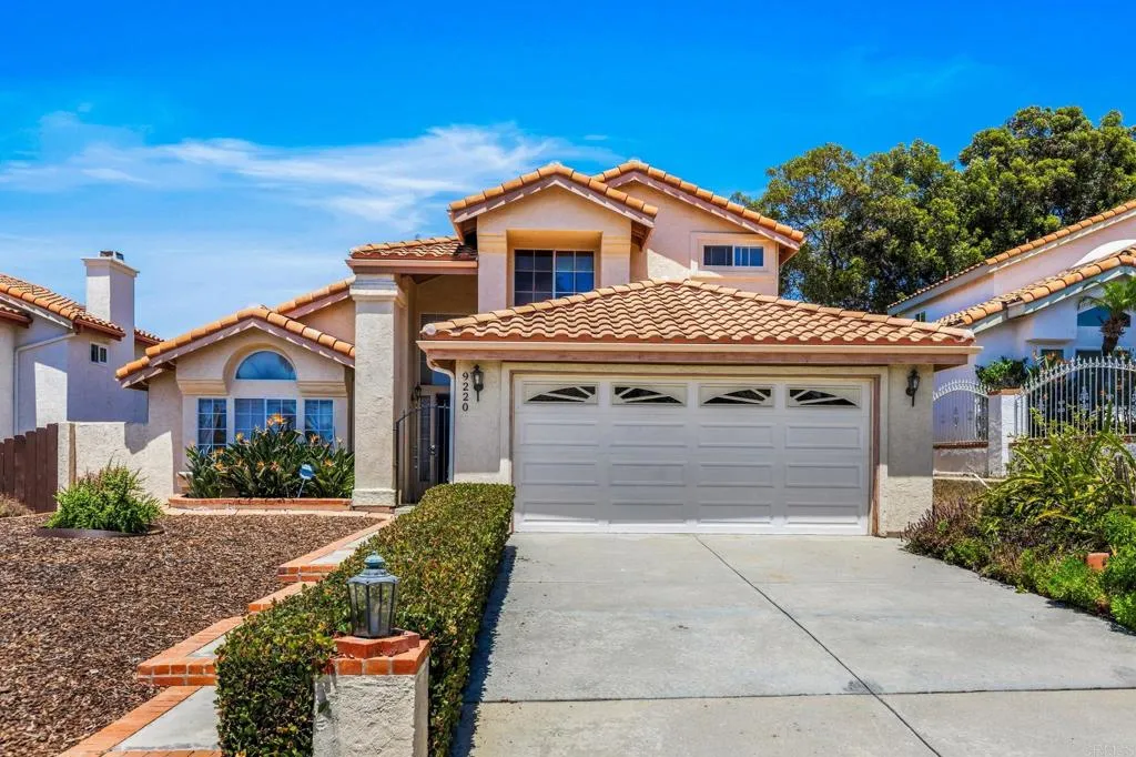 9220 Calle De Vista Oeste, San Diego, CA 92129 - Main photo, San Diego, CA