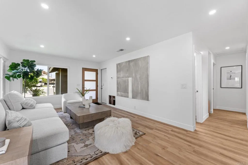 https://cdn.realtyfeed.com/cdn/127/306779628/6e0412a185955f7e4ff03876dc061911.webp