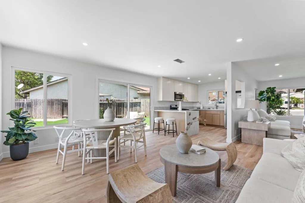 https://cdn.realtyfeed.com/cdn/127/306779628/8336f2de9c6e207bd41d637848176394.webp