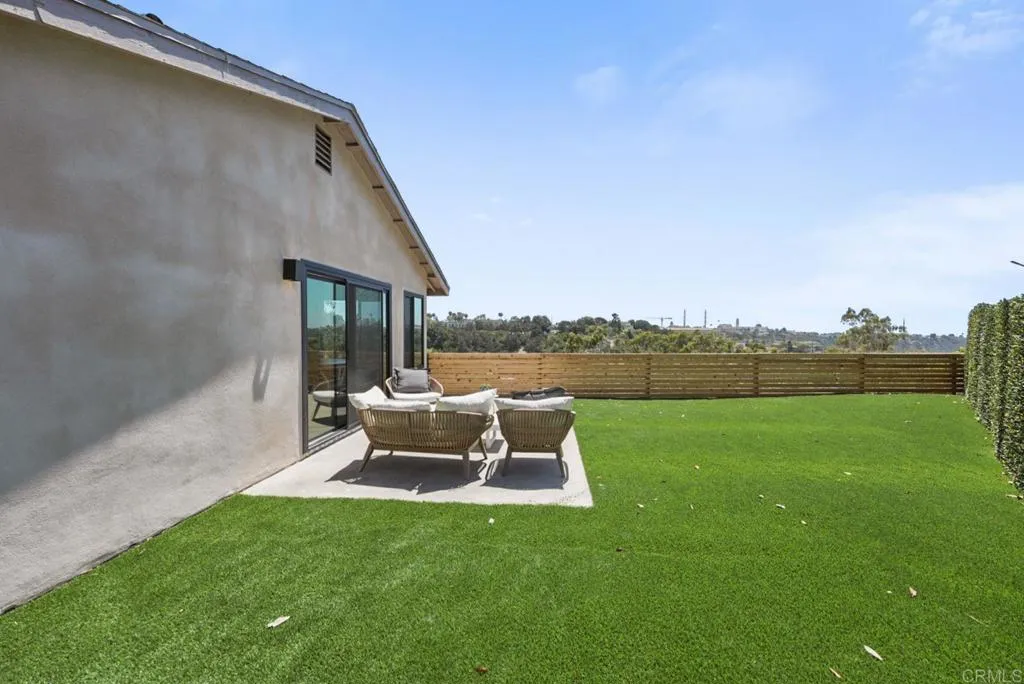 https://cdn.realtyfeed.com/cdn/127/306779628/b7e47c7a79b01a2ebde37ef7f2e210a6.webp