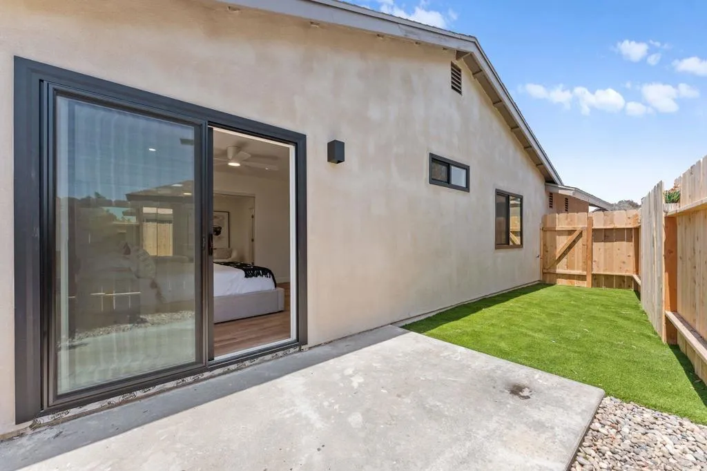 https://cdn.realtyfeed.com/cdn/127/306779628/bf053161ab6193504d8a2127ba04cfd8.webp