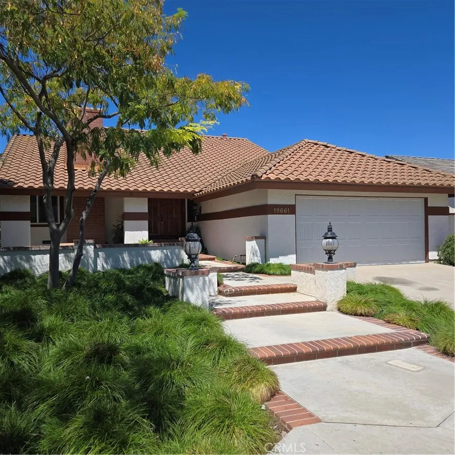 Yorba Linda, CA 92886