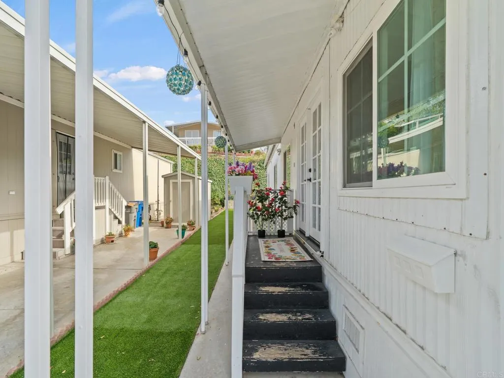 https://cdn.realtyfeed.com/cdn/127/306779693/816d9aeb91b284103ce4fa3928325c9b.webp
