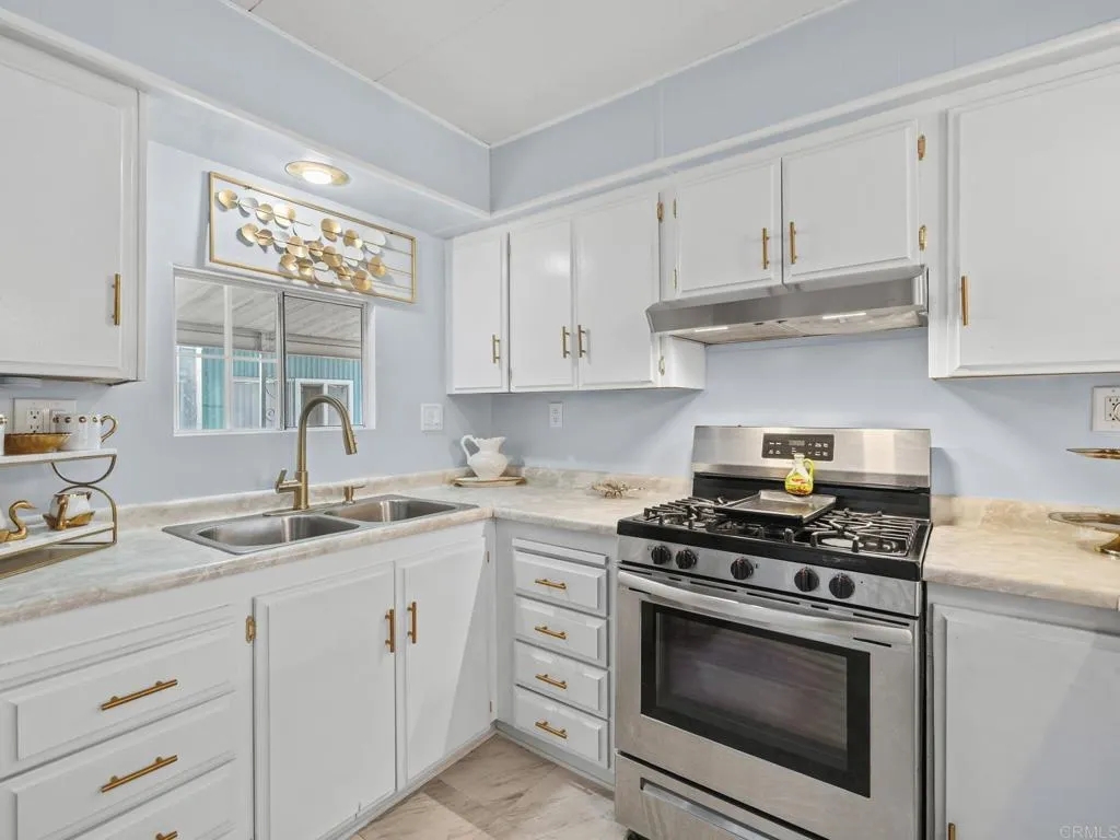 https://cdn.realtyfeed.com/cdn/127/306779693/c0fbfa47fc4cfb13a7e165f712cde5d8.webp