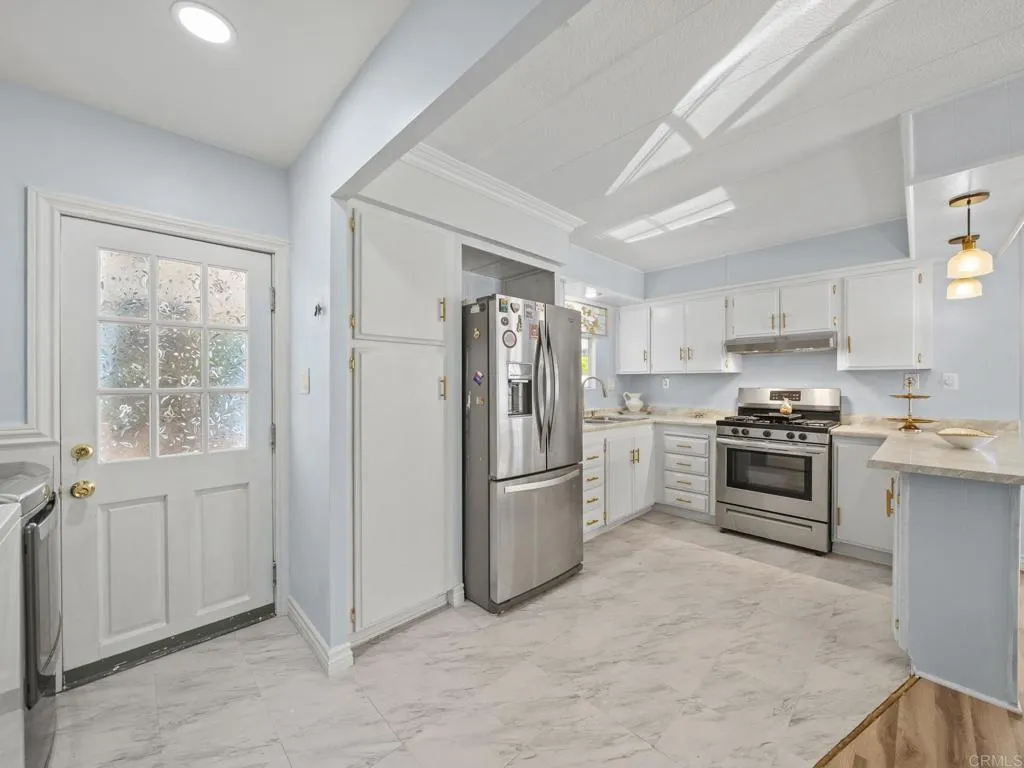 https://cdn.realtyfeed.com/cdn/127/306779693/d81c4566e04b768b4e3ca14f724cac3b.webp