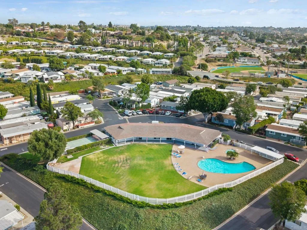 https://cdn.realtyfeed.com/cdn/127/306779693/e2d4f2b50e97785a7ba9678c9387ce84.webp