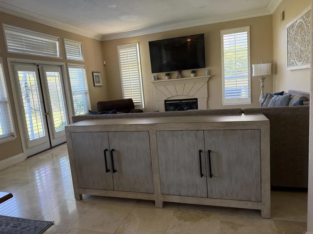 https://cdn.realtyfeed.com/cdn/127/306779704/5753de384ae14d0928ebbbe00498d337.webp