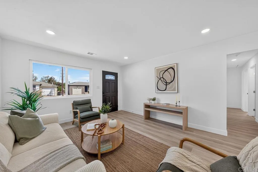 https://cdn.realtyfeed.com/cdn/127/306779761/7788acce109513c068587b80afa63eec.webp