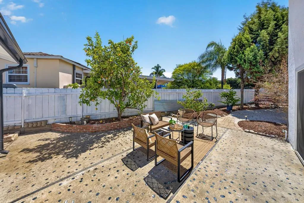 https://cdn.realtyfeed.com/cdn/127/306779761/bb7d3f0f9814d3320cfcf3fad152fe52.webp