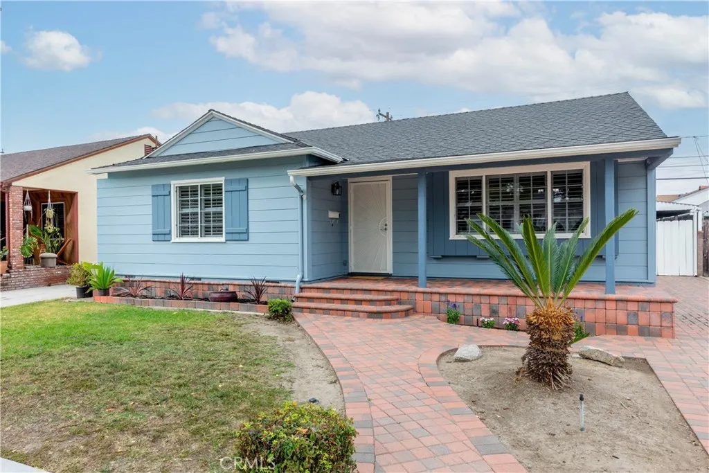 Lakewood, CA 90713