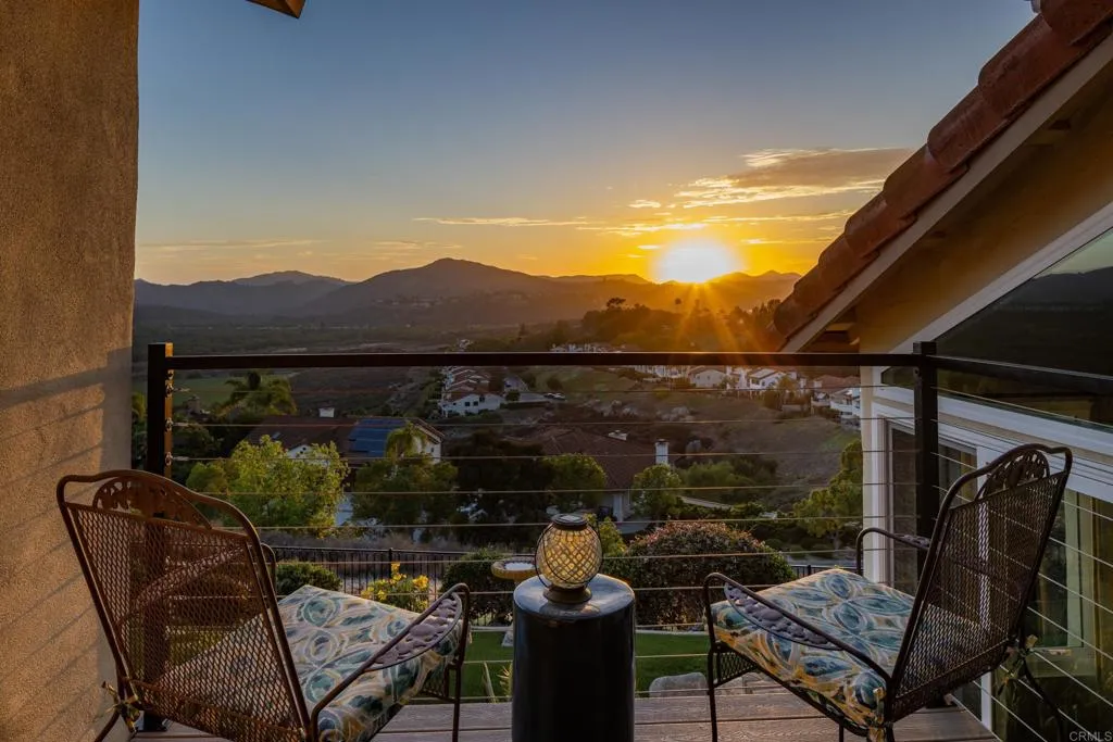 https://cdn.realtyfeed.com/cdn/127/306779817/e7ffba696a77fe866051f31601ac1a0d.webp