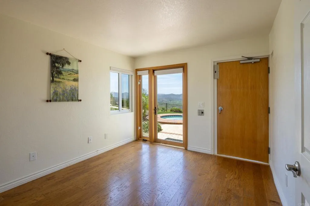 https://cdn.realtyfeed.com/cdn/127/306779817/fdb3987c9175d4573ddd0e67dab9178b.webp