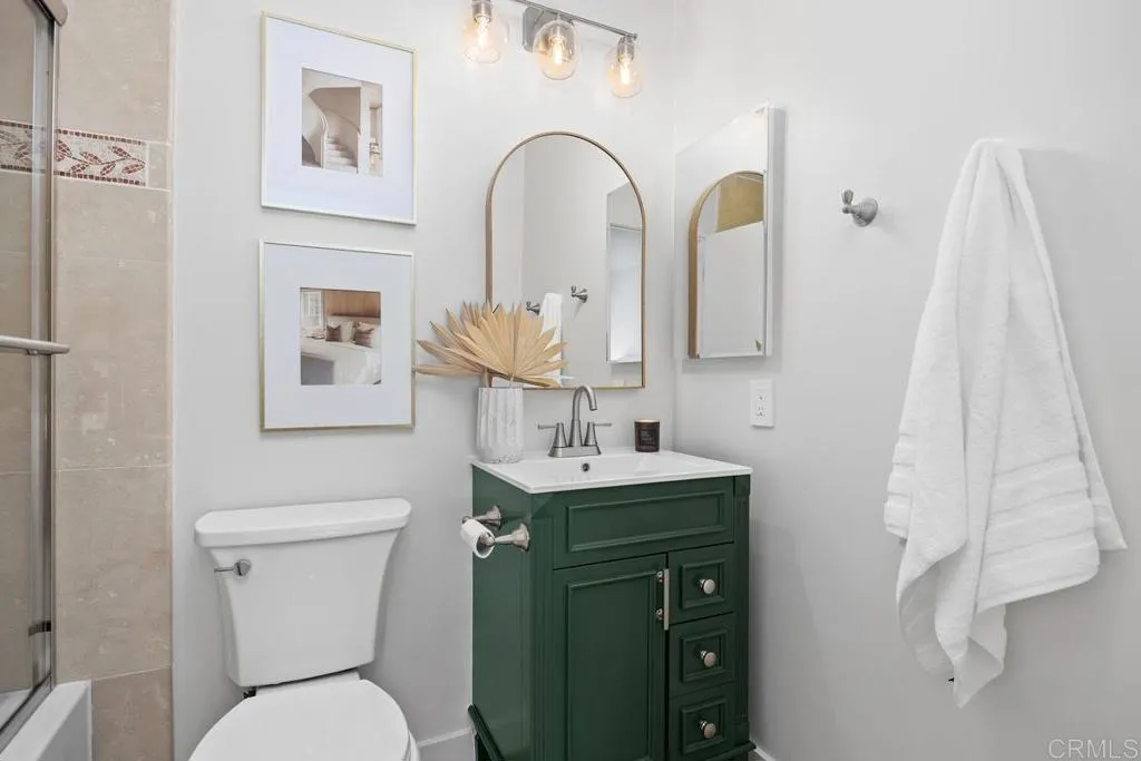 https://cdn.realtyfeed.com/cdn/127/306779825/de99469489c5c276c21dc261a7e0b50e.webp