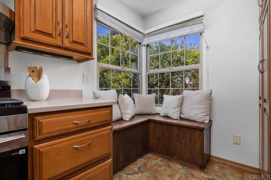 https://cdn.realtyfeed.com/cdn/127/306779839/23d2d7b484aa18e0ba373162ab1e77e7.webp