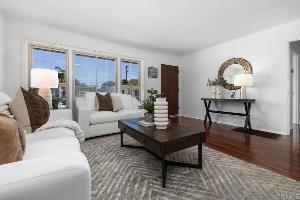 https://cdn.realtyfeed.com/cdn/127/306779839/b379aeae9b58cb1d775dd89252ed5054.webp