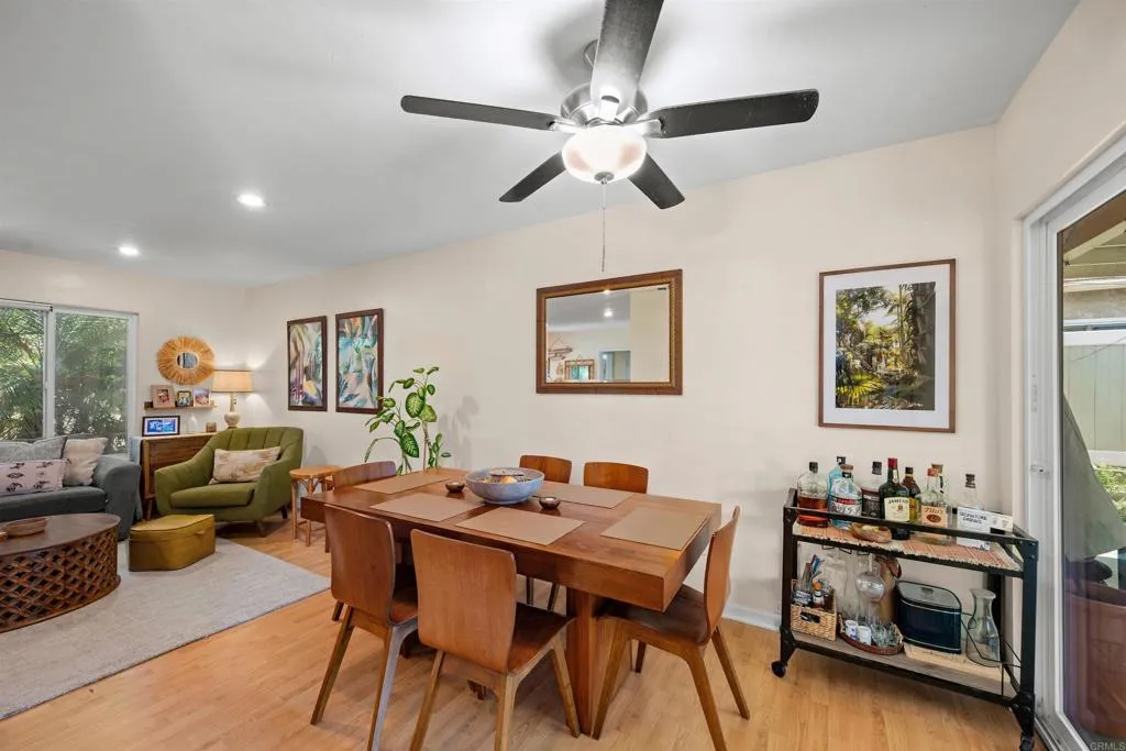 https://cdn.realtyfeed.com/cdn/127/306779883/323ce945f283c8b468ddd19cb7b1ca45.webp