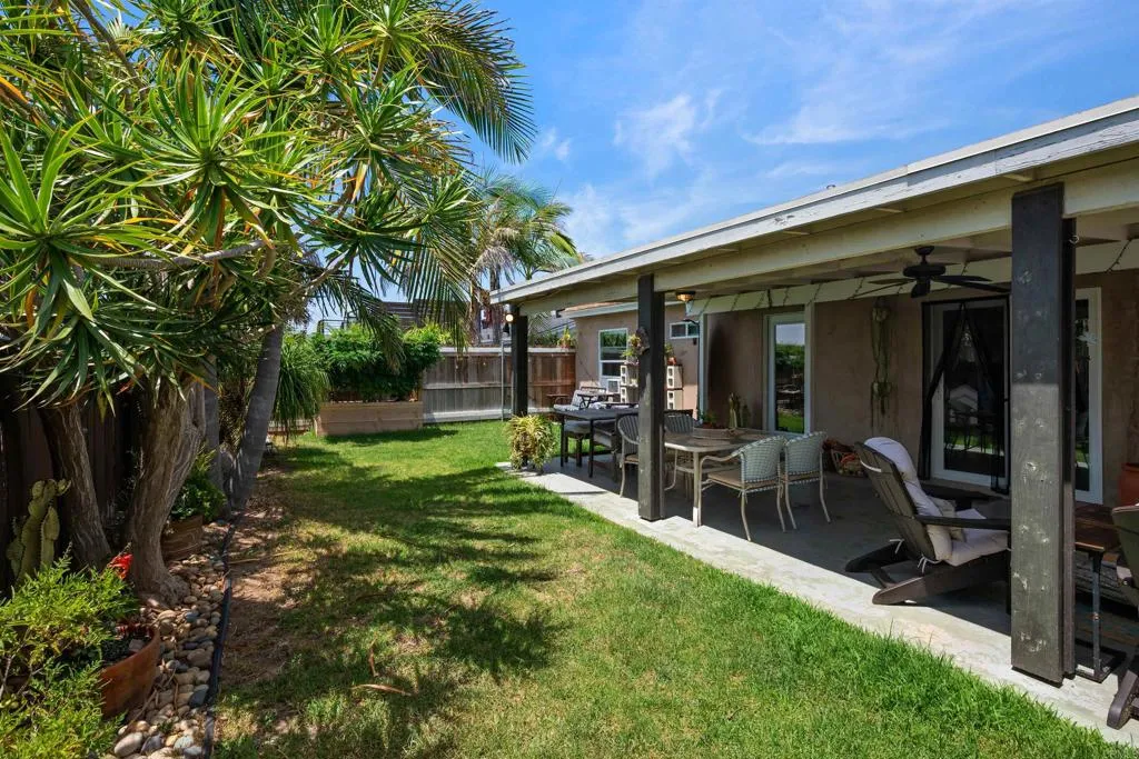 https://cdn.realtyfeed.com/cdn/127/306779883/ca43ed59dc09d958d956bf647bc33dcf.webp