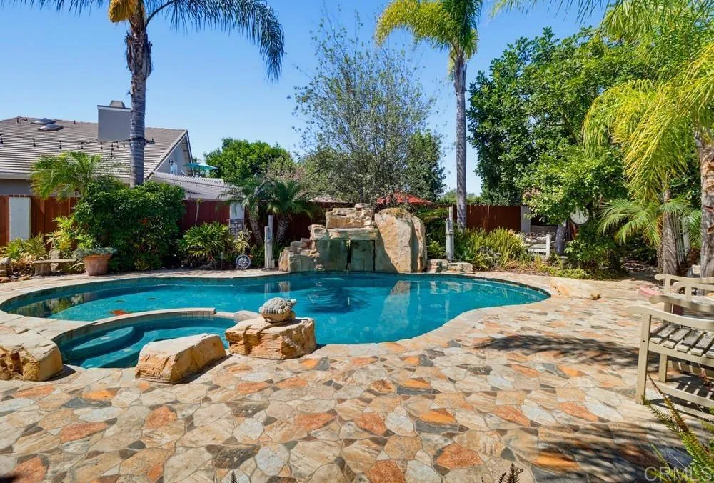 https://cdn.realtyfeed.com/cdn/127/306779884/232cf3e214300dbc63e883cc39e22536.webp