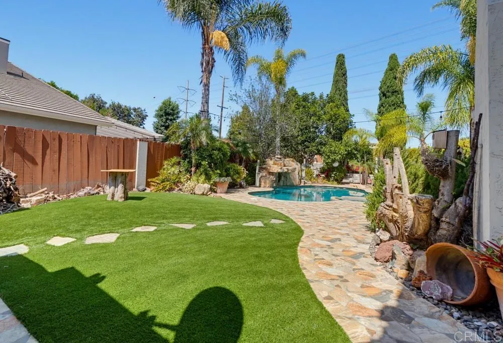 https://cdn.realtyfeed.com/cdn/127/306779884/3379f49d432f82ce79da58fd1dad4eee.webp