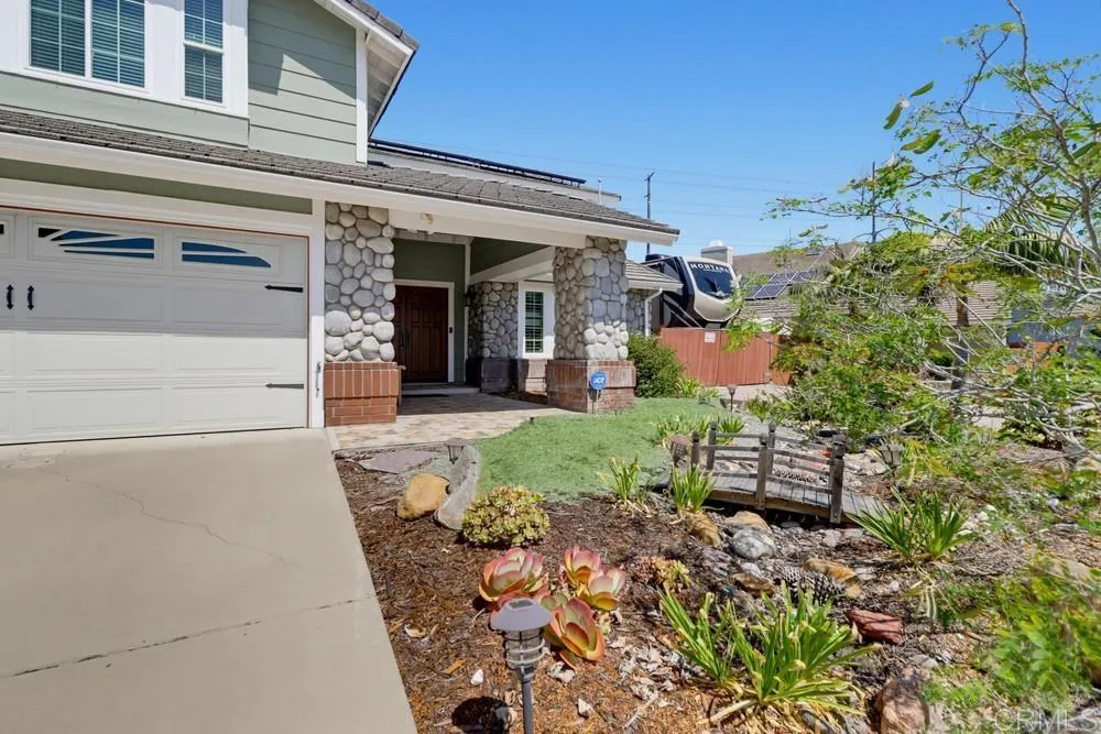 https://cdn.realtyfeed.com/cdn/127/306779884/7e34f9fc4cd337daa9bae9fe6213e405.webp