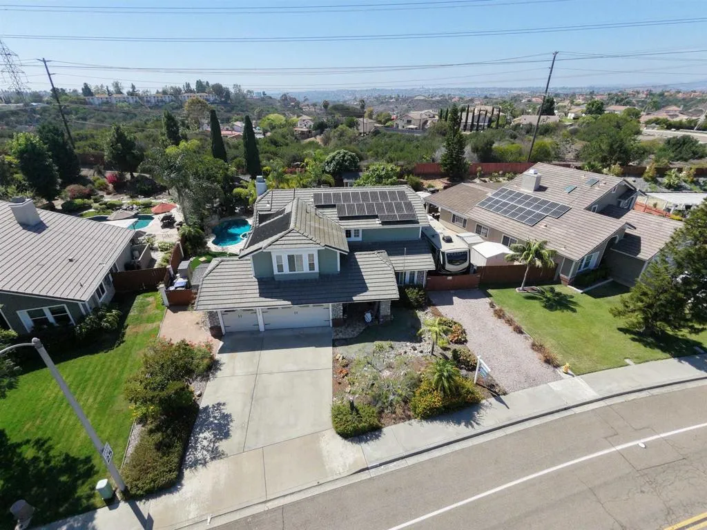 1533 Via Hacienda, Chula Vista, CA 91913 - Main photo, Chula Vista, CA