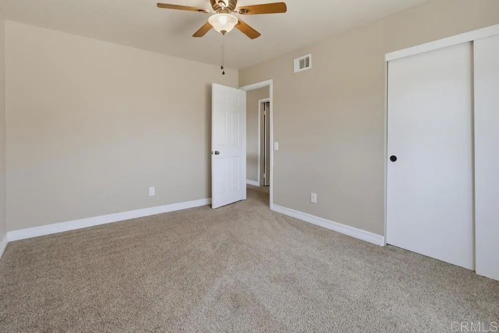 https://cdn.realtyfeed.com/cdn/127/306779884/bcf18ae3c83b54969309988d3ca8d798.webp