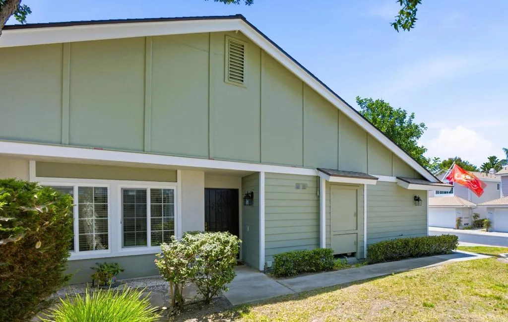 2959 Lexington Circle, Carlsbad, CA 92010 - Photo 3 of 43, Carlsbad, CA