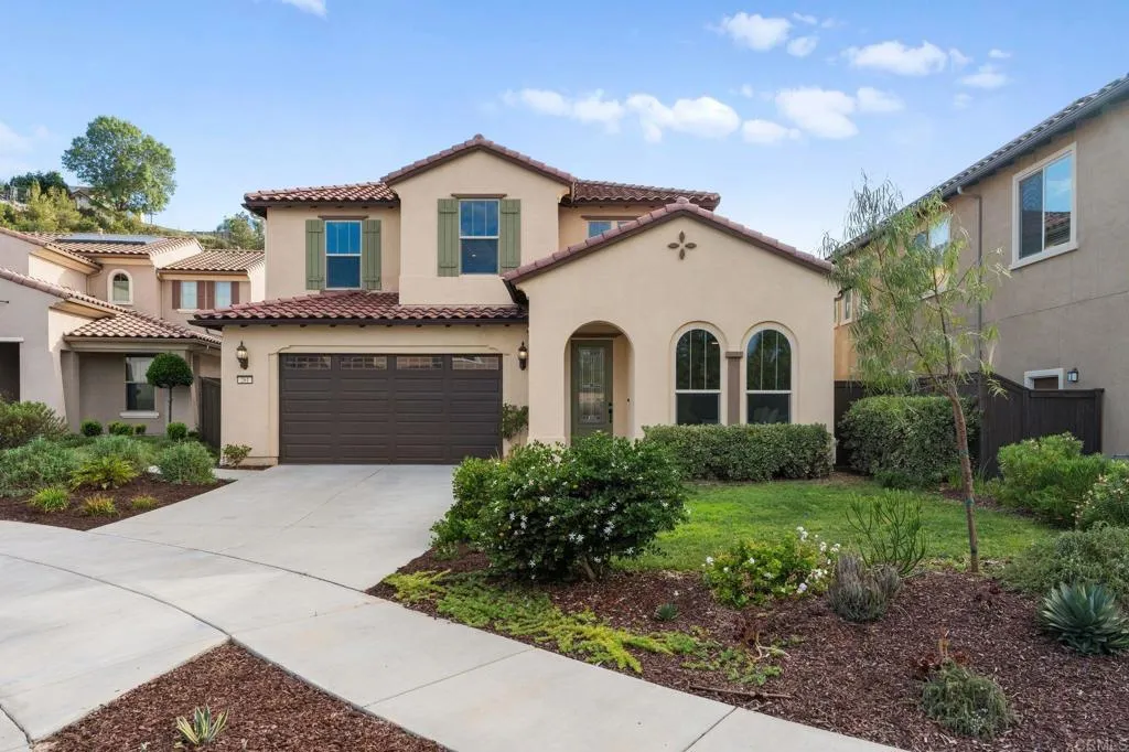https://cdn.realtyfeed.com/cdn/127/306779890/75bb898ba5b238ebbfa3b8b8e6fda1b9.webp
