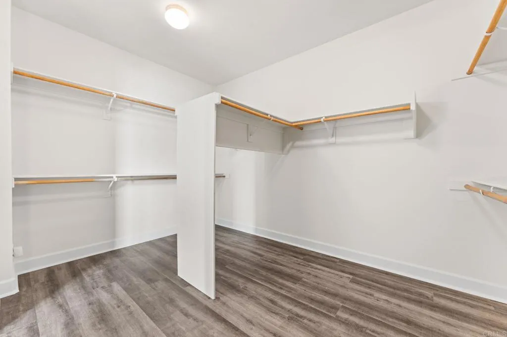 https://cdn.realtyfeed.com/cdn/127/306779890/c44c932fc01770a0d5f98771276dfba2.webp