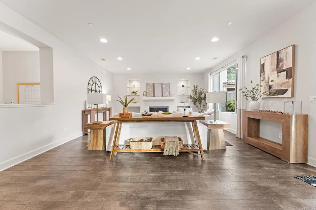 https://cdn.realtyfeed.com/cdn/127/306779890/d1b58ac6826154deae61c861977bf41b.webp