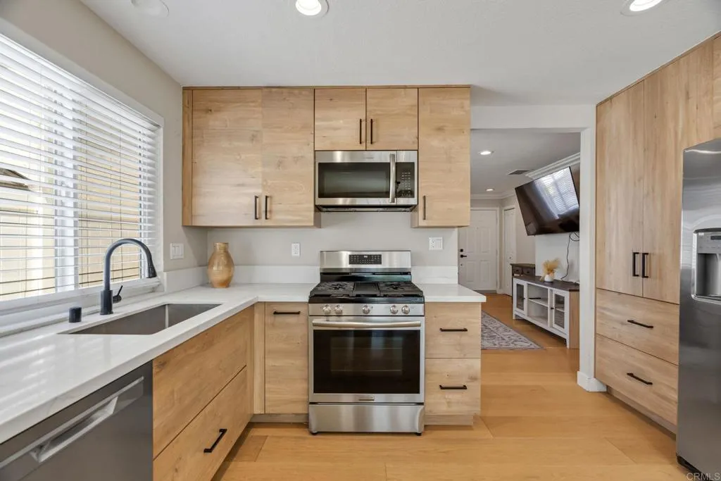https://cdn.realtyfeed.com/cdn/127/306779895/29d698b5ddca91fca7afbc2231543b3d.webp