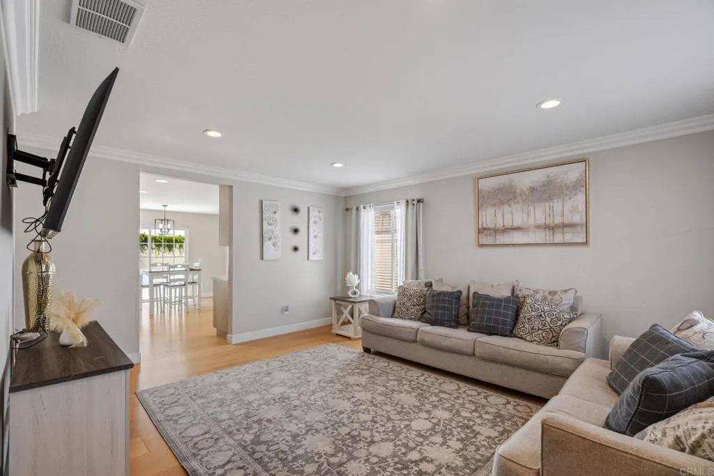 https://cdn.realtyfeed.com/cdn/127/306779895/bdc43e394ef2efb09557d10696b0473b.webp