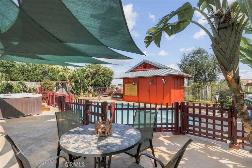https://cdn.realtyfeed.com/cdn/127/306779906/0c64590d5f5045b440f31b20ff2a50b0.webp
