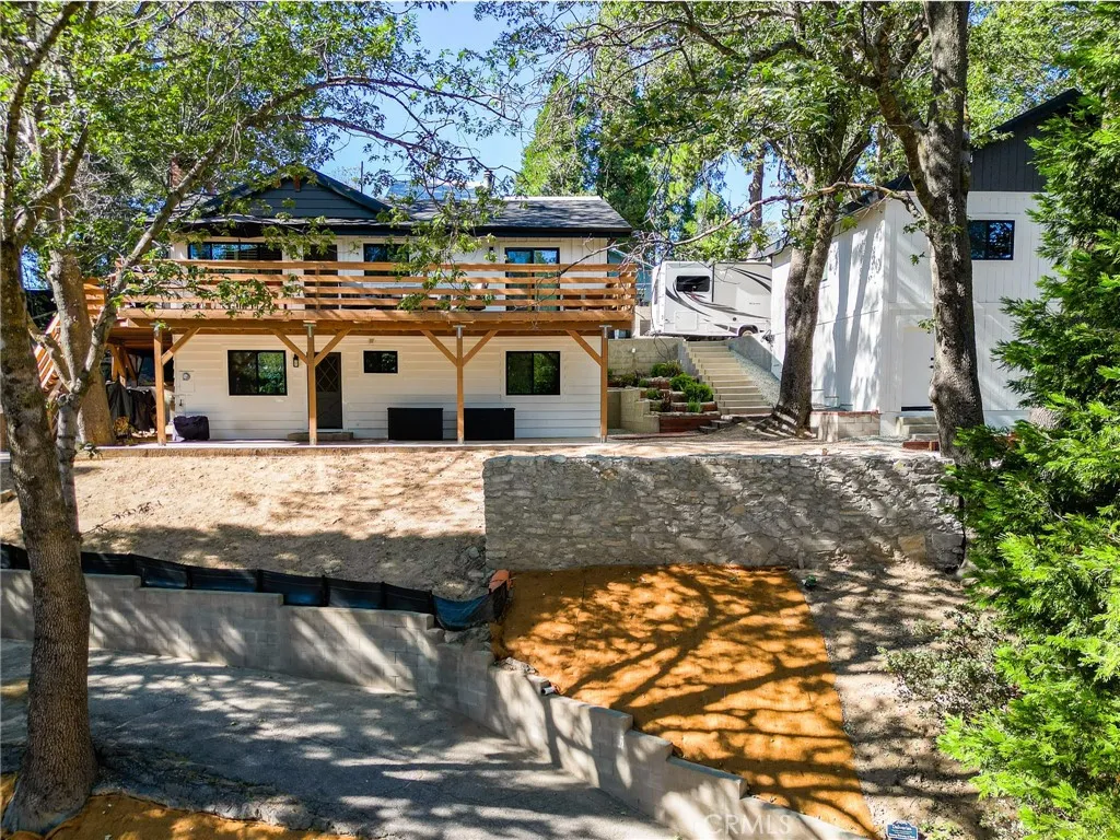 Crestline, CA 92325