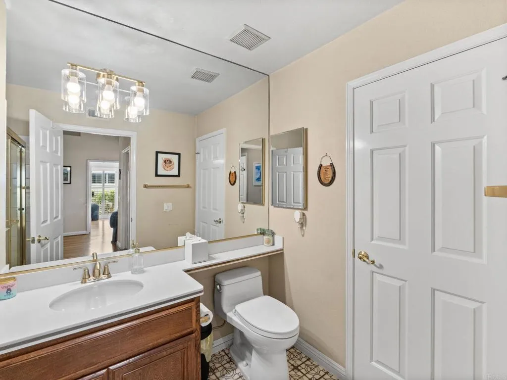 https://cdn.realtyfeed.com/cdn/127/306779960/0abc0041021d739fa6d36f766b433fb6.webp