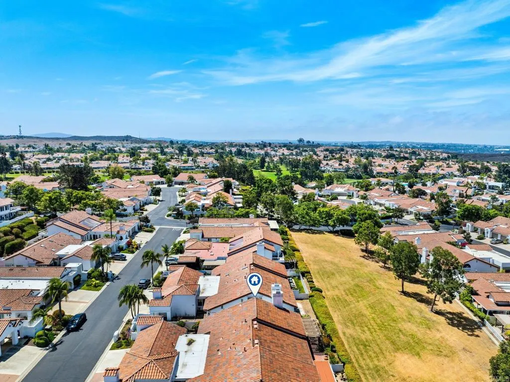 https://cdn.realtyfeed.com/cdn/127/306779960/89cf161c16396ded546ed39d09ba81f9.webp
