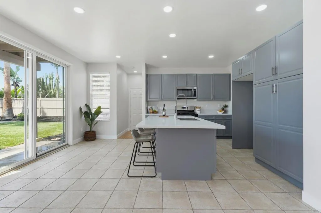 https://cdn.realtyfeed.com/cdn/127/306779974/3771026c2290001b10515ede8da10b95.webp