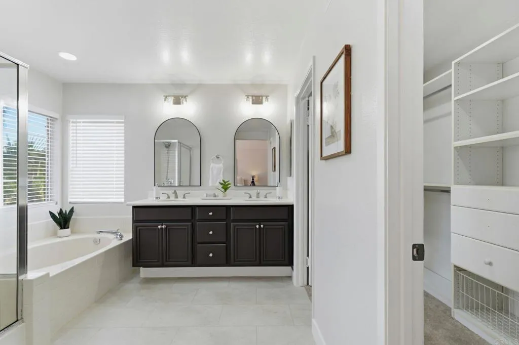 https://cdn.realtyfeed.com/cdn/127/306779974/8436ec639294fe47badae38e9b27e3e7.webp