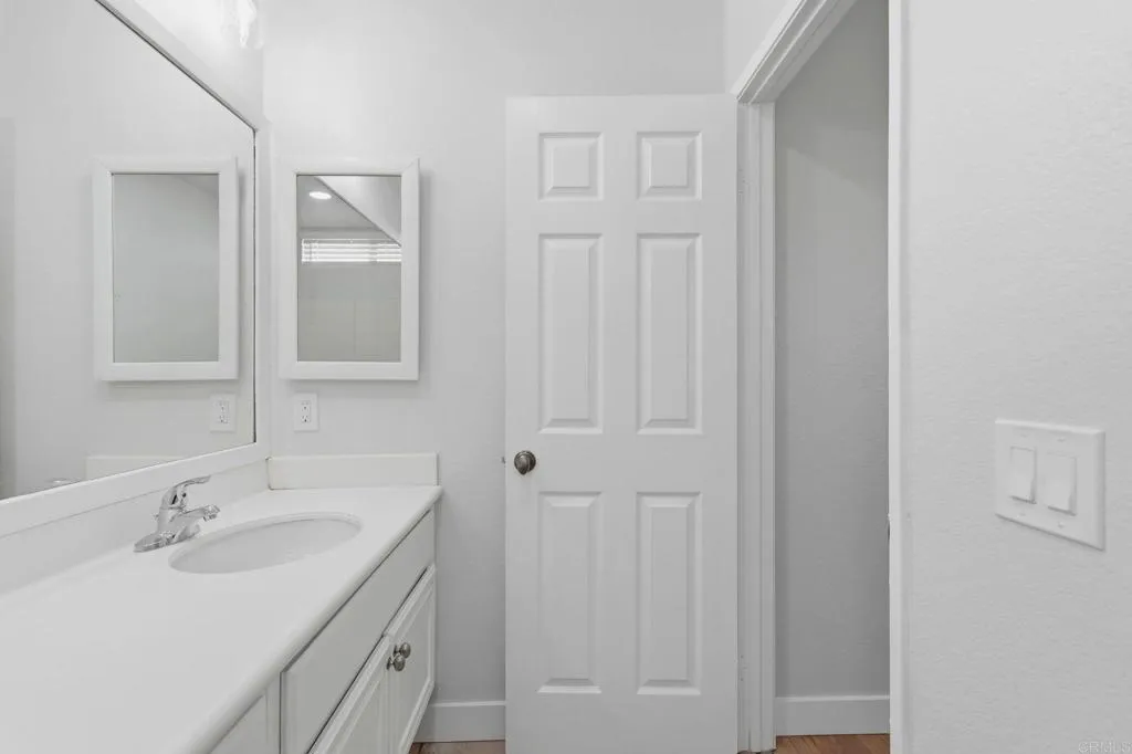 https://cdn.realtyfeed.com/cdn/127/306779974/8db12e8f3298df7a231a30f33ba80180.webp