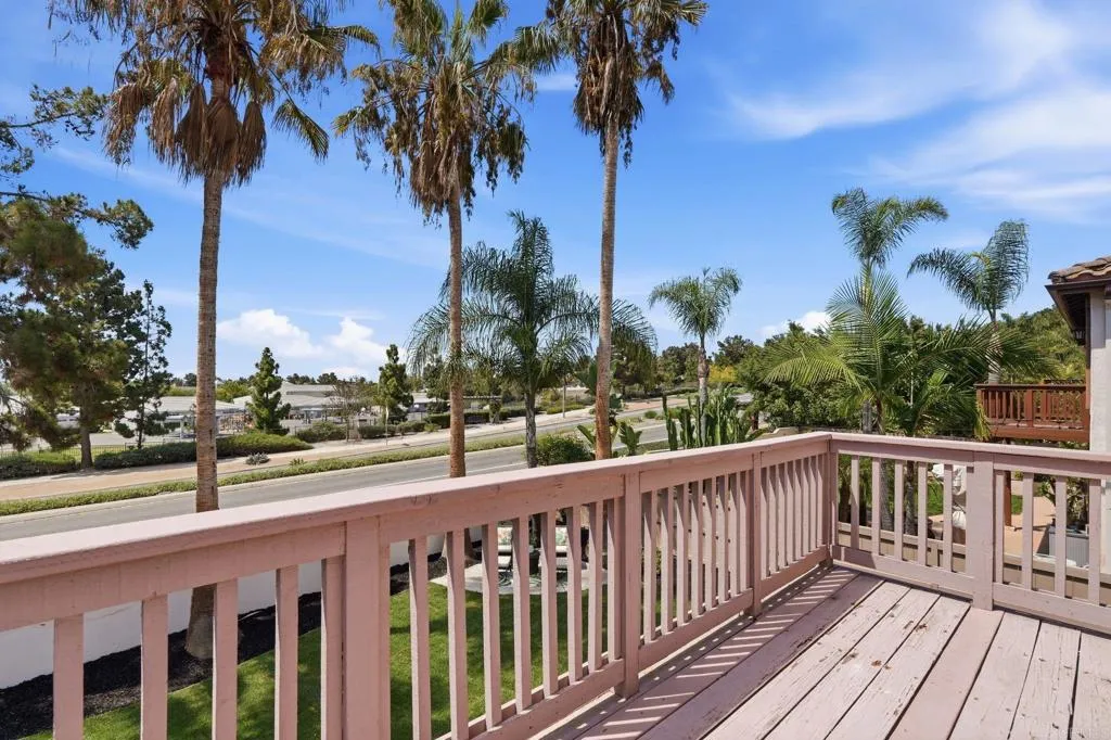 https://cdn.realtyfeed.com/cdn/127/306779974/b0695e2e45b1c2a9a7ad8e516254770c.webp