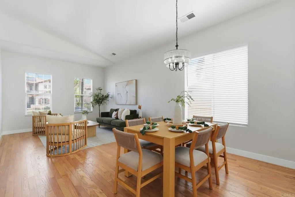 https://cdn.realtyfeed.com/cdn/127/306779974/de9cc3b9d37bde585617e83d1436db83.webp