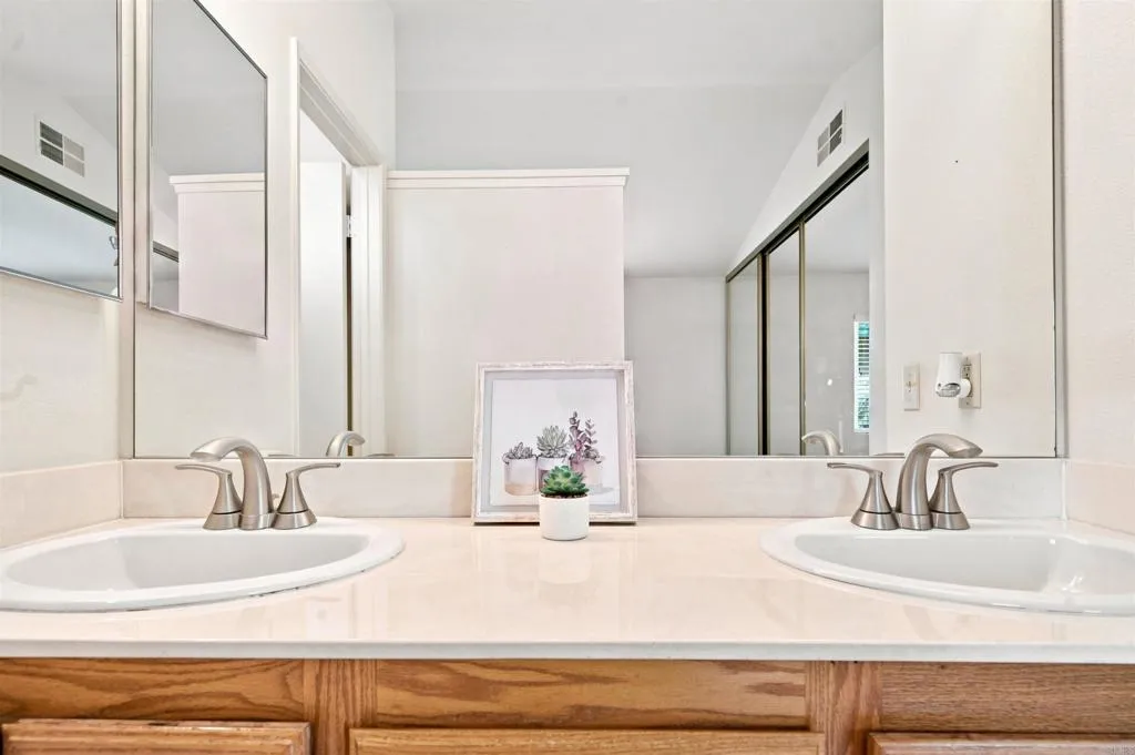 Photo #18: PTP2605732 Listing: Photo #18