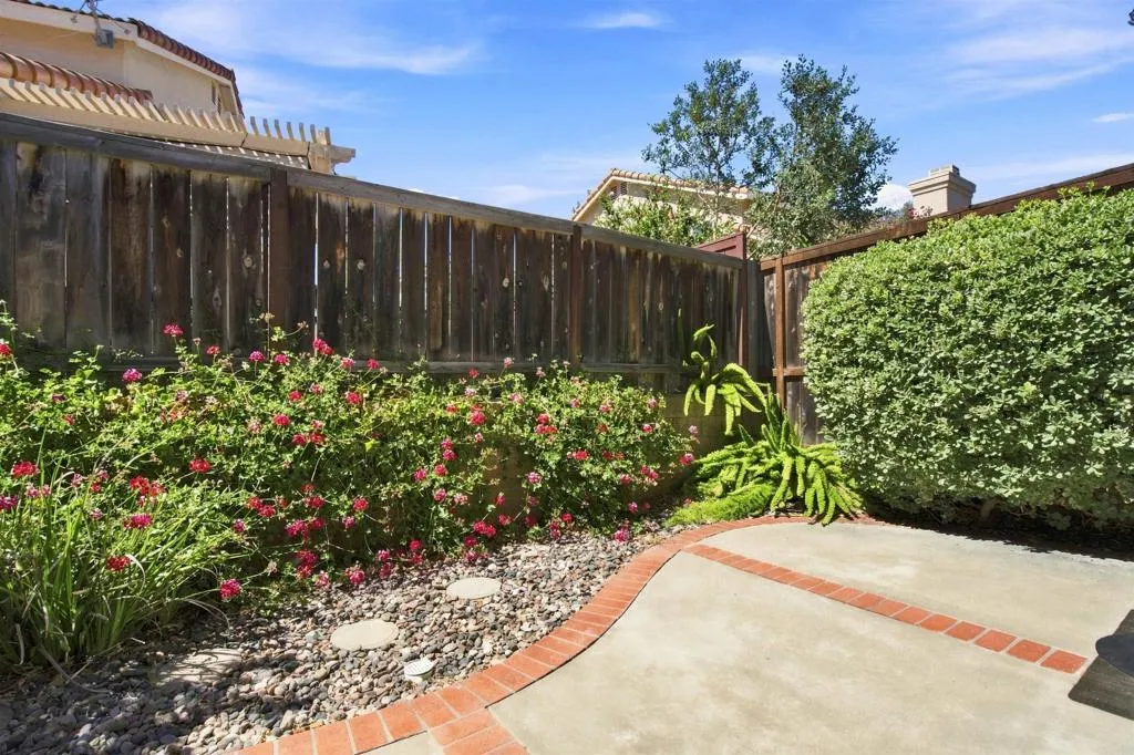 Photo #25: PTP2605732 Listing: Photo #25