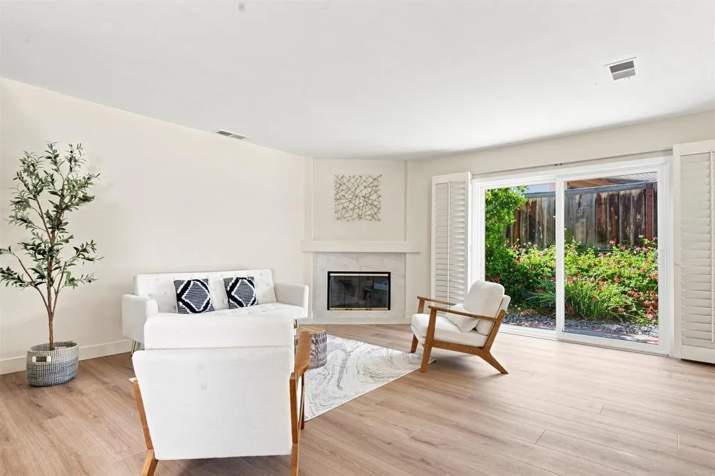Photo #6: PTP2605732 Listing: Photo #6