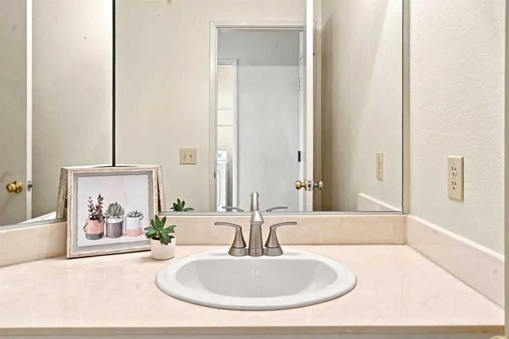Photo #13: PTP2605732 Listing: Photo #13