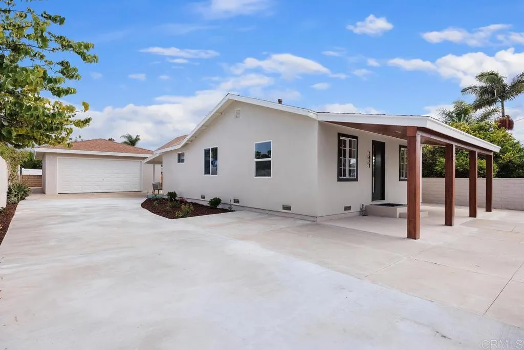 1421 Puls Street, Oceanside, CA 92058 - Photo 3 of 26, Oceanside, CA