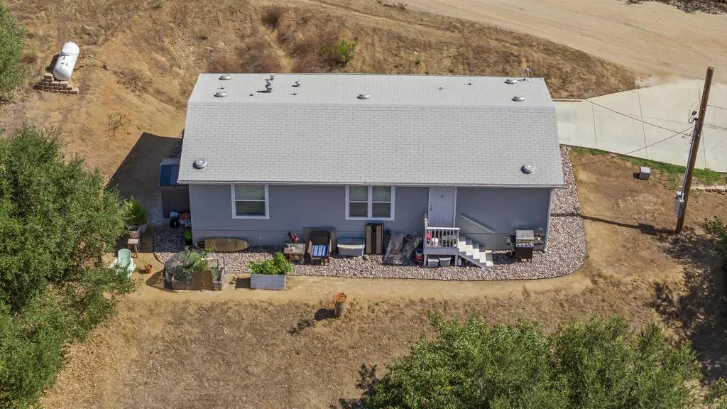 https://cdn.realtyfeed.com/cdn/127/306780038/005928989b7a3442db26d16be5a9878b.webp