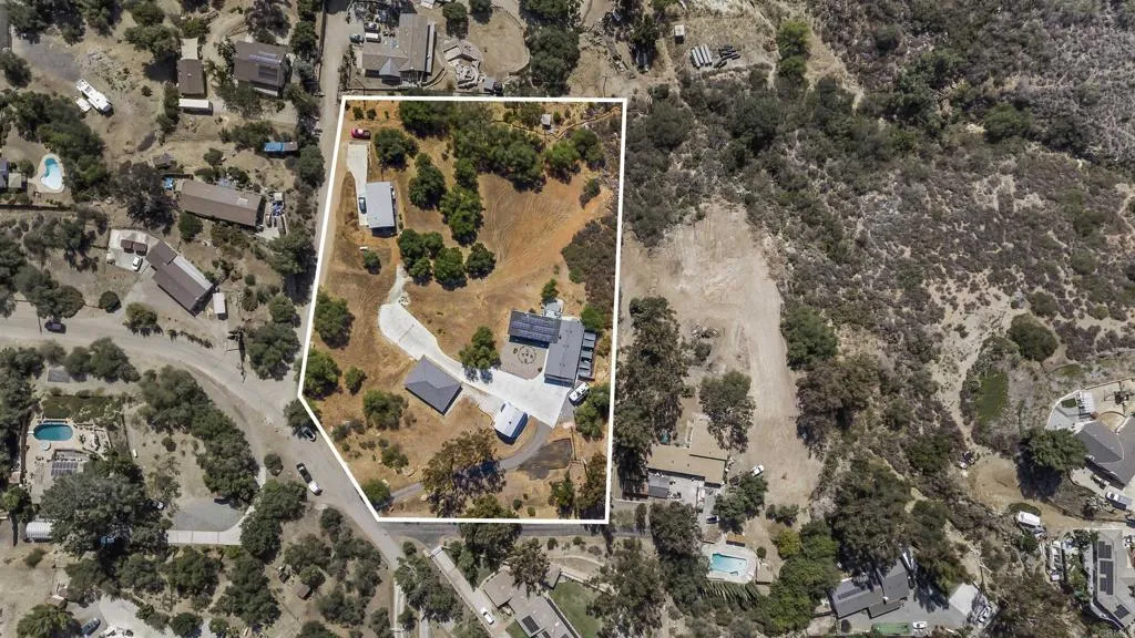 https://cdn.realtyfeed.com/cdn/127/306780038/26fbd3c838b2fb8aff9b64a9c8ce0222.webp